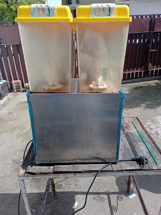 Dozator suc , răcitor in stare foarte bună