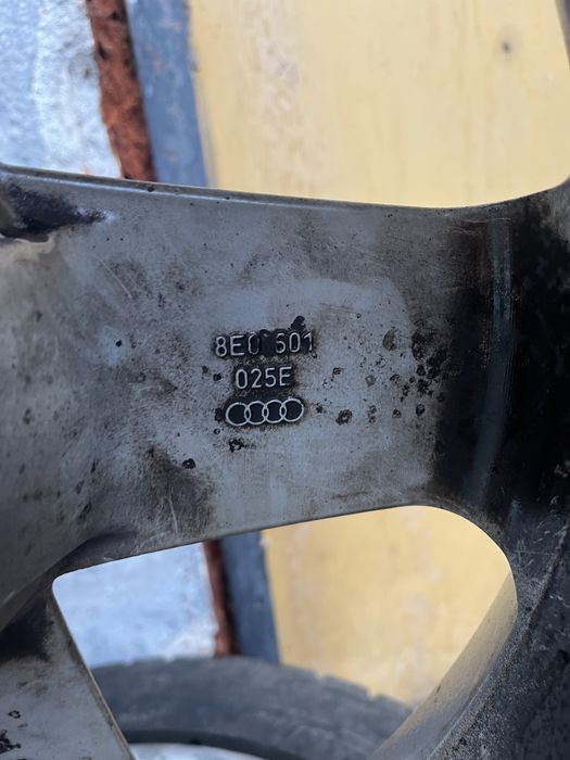 Джанти 17 ки оригиналин подарък гумите