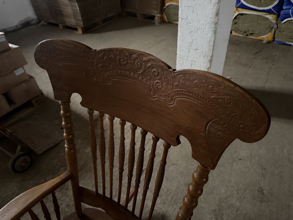 Дървен люлеещ стол дърворезба-германия