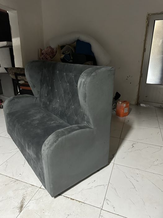 диваны с подлокотниками для кафе и ресторан