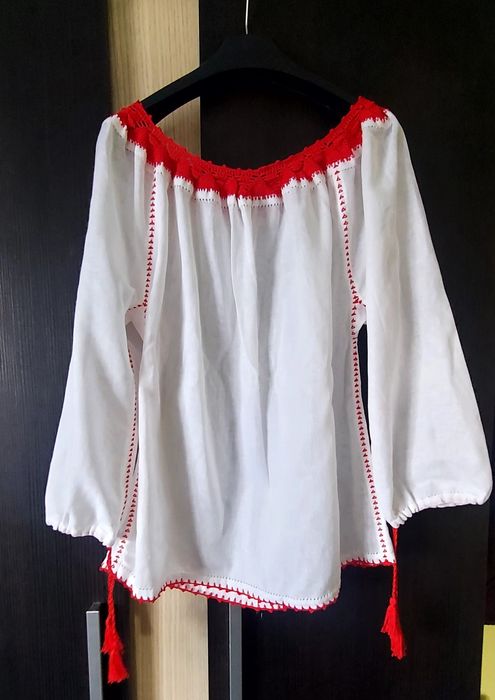 Ie noua cusuta manual