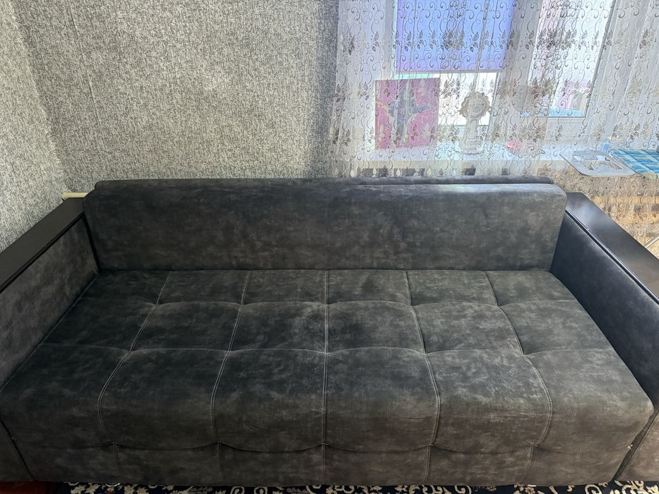 Продам диван в отличном состоянии