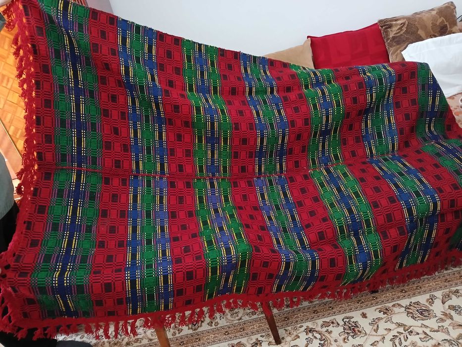 cuvertura tesuta vechime ~150ani~ stare perfecta