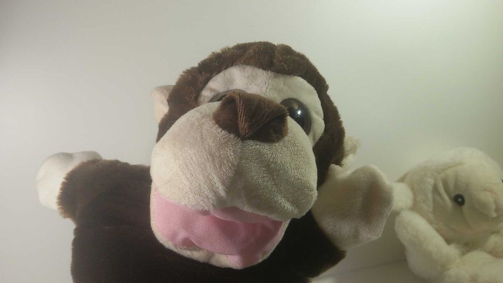 Лот 4 кукли за ръце