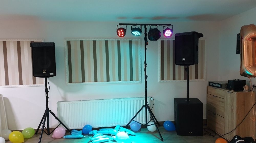 Inchiriez boxe Electrovoice / Dynacord, Cabana Nunta Petreceri Chefuri