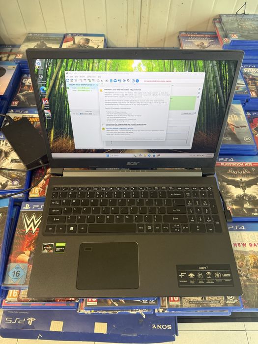 Laptop Gaming Acer Aspire 7 Ryzen 5 GTX 1650, SSD 512GB