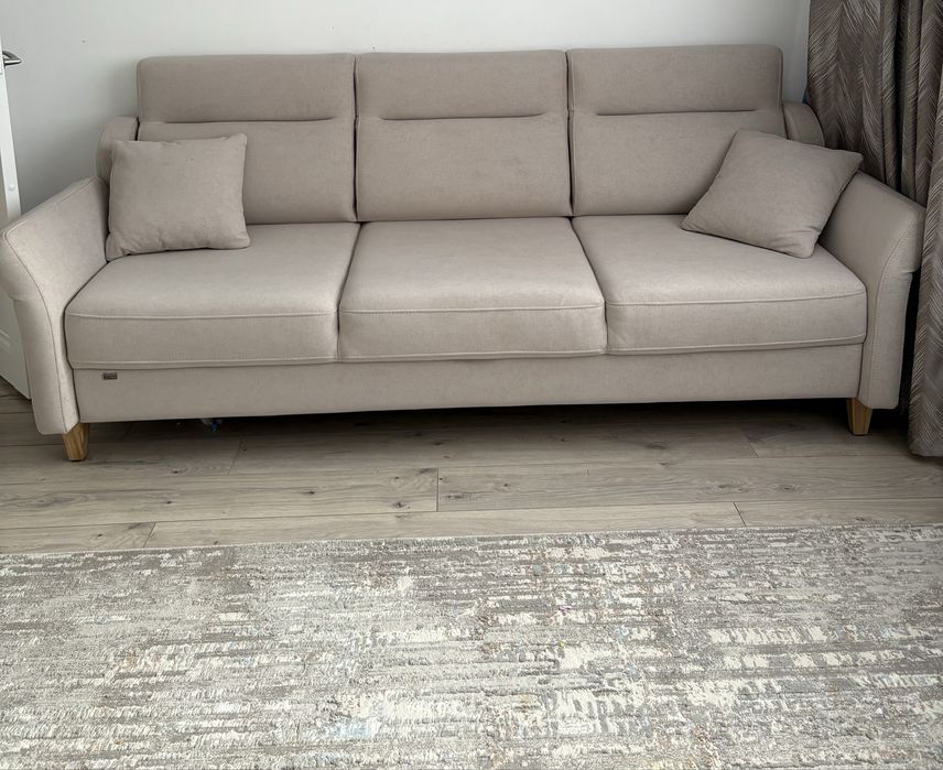 Диван 2,50 новый