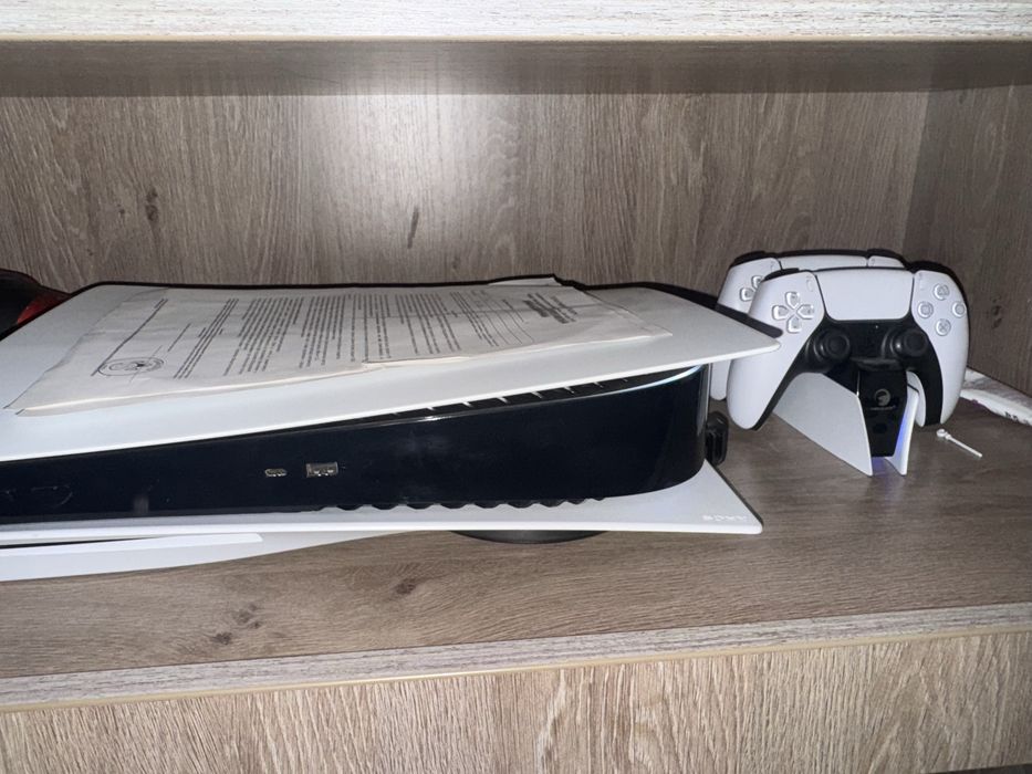 Продам Ps 5 диски в подарок