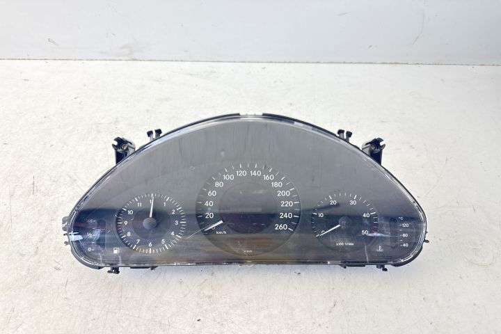 Ceasuri bord A2115400411 Mercedes-Benz E-Class W211