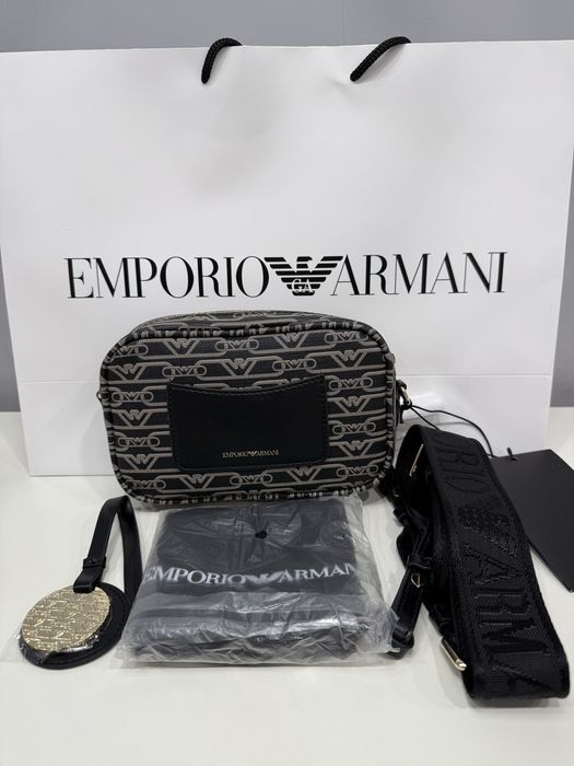 Новая Еmporio Armani