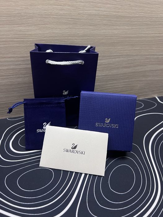 Lantisor Swarovski Lebada colectia Swan Argintiu