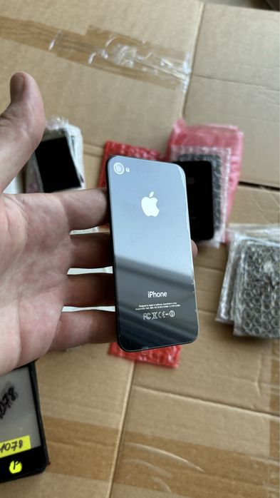 Piese schimb (display, touchscreen) iPhone si Nokia noi (peste 200buc)