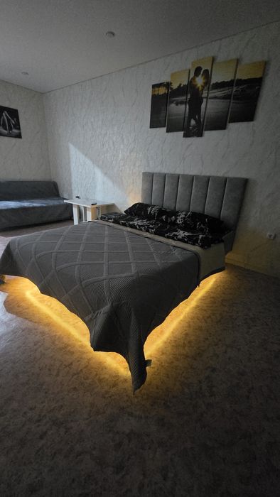 КВАРТИРА ОДНОКОМНАТНАЯ на Береке 10 тыс ночь и по часам 2 часа 5тыс