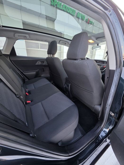 Toyota Auris Hybrid 2015 xenon navi Trapa clima Camera Import Olanda