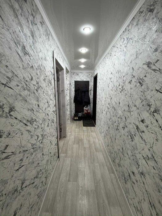 Продам 2-х комнатную квартиру на против ЧЛГУ