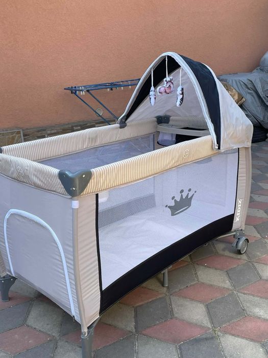 Vând pătuţ bebe în stare bună