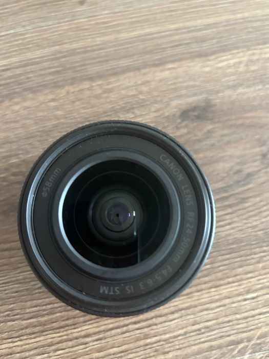 Продавам Canon RF 24-50mm (kit обектив)