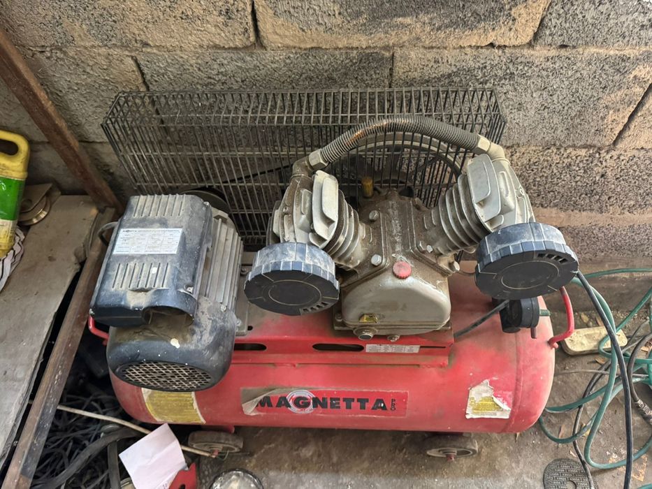 Продам компрессор новый