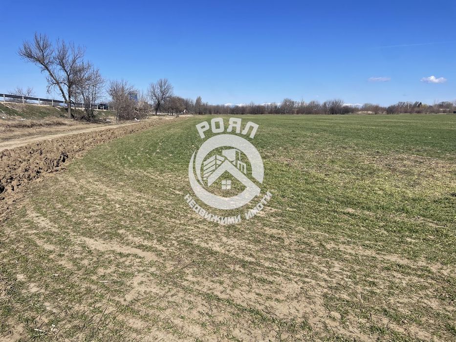 Продава се Парцел в Пловдив, Прослав - 11000 кв.м за 40 €/кв.м - Снимка #4