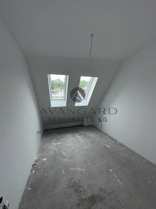 Продава се Тристаен апартамент в Пловдив, Център - 95 кв.м за 2137 €/кв.м - Снимка #4