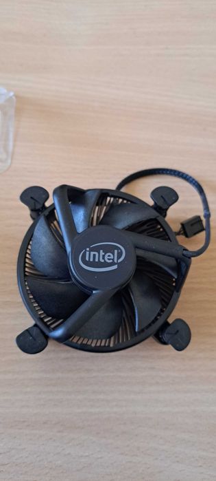 Процесор Intel Core i3-10105F LGA1200 BOX