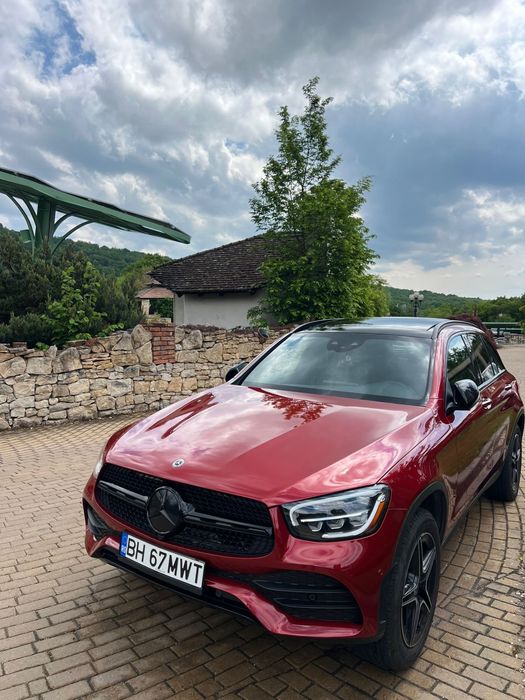 MERCEDES-BENZ GLC