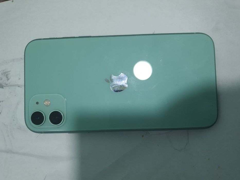 Iphone 11 - 88% 128gb idial