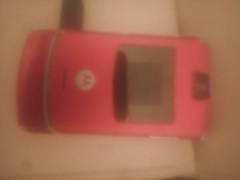 Продам Моторола v3