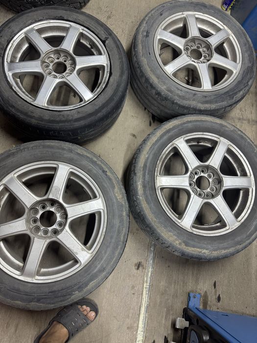 Продам диски с шинами