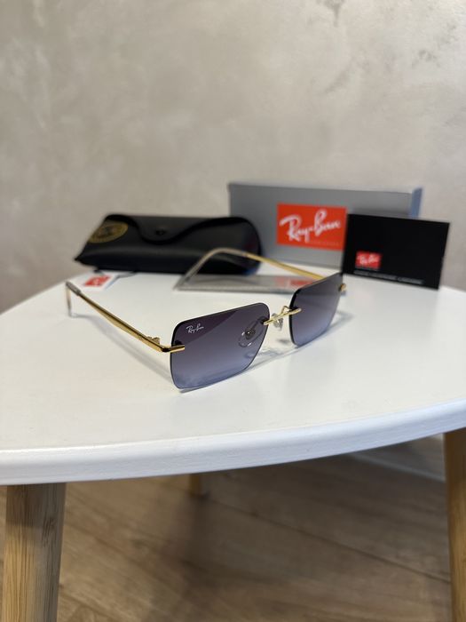 Ochelarii de soare Ray-Ban RB3768