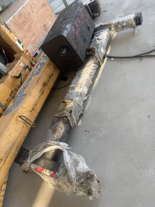 Манипулятор CHINA 8Тон