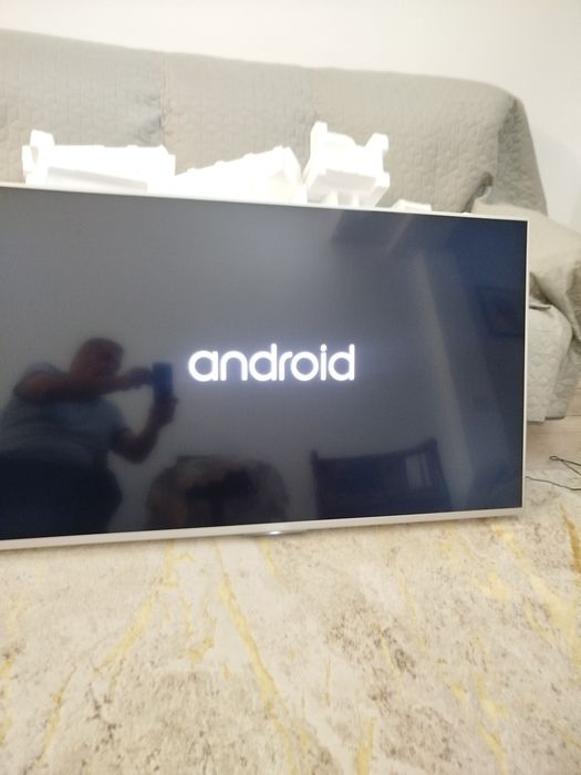 Tv Sony bravia 55w75c se vinde că defect