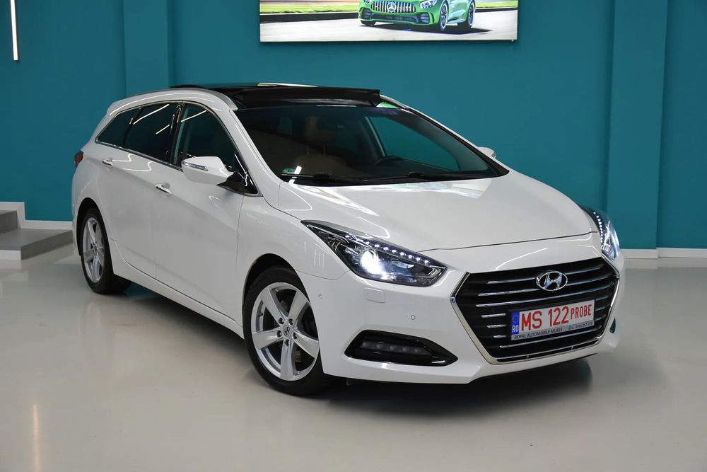 Hyundai i40 Garantie 12 Luni~Facelift~Xenon~Led~Pano~Navi~Camera~Infynity
