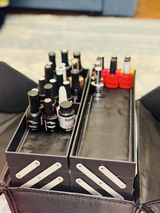 Гель-краски для дизайна ногтей