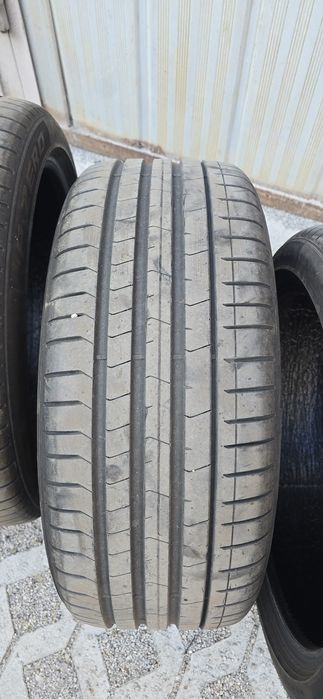 245 40 19 Pirelli PZero