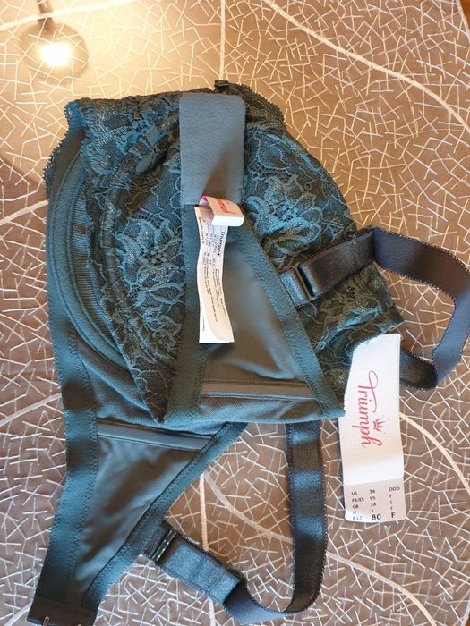 НОВ Дантелен сутиен Triumph  Amourette Charm с цели чашки -80 F