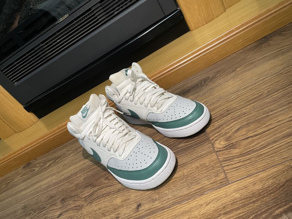 Vand adidasi nike vision !!