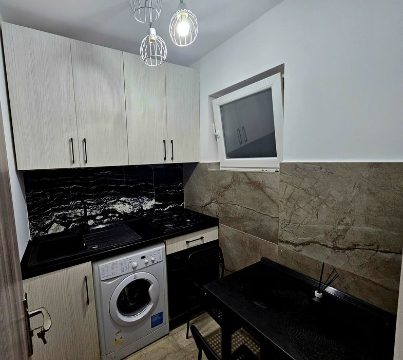 Inchiriez apartament 2 camere in zona Nord, Râmnicu Vâlcea