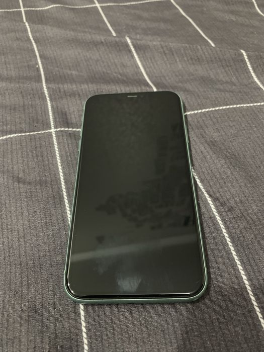 Продаю Iphone 11