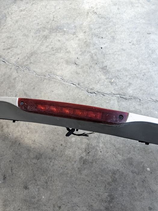 Спойлер на врата багажник за Ford Focus хечбек 2009г