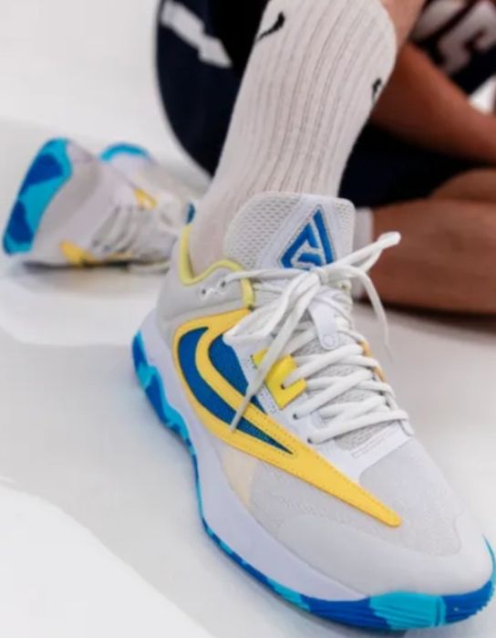 Nike Giannis Immortality 3.
