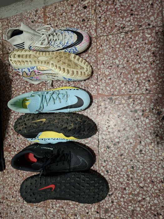 Cranpoane nike in stare foarte buna 200 lei 3 perechi