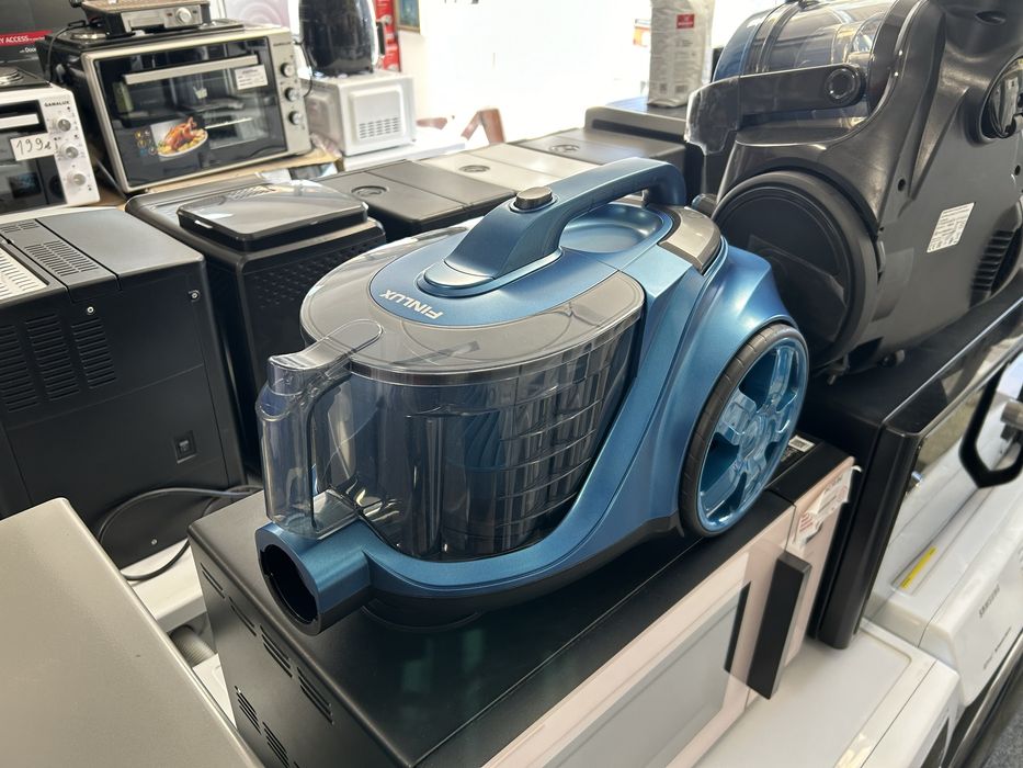 Чисто нова Прахосмукачка Finlux с контейнер 2 години гаранция