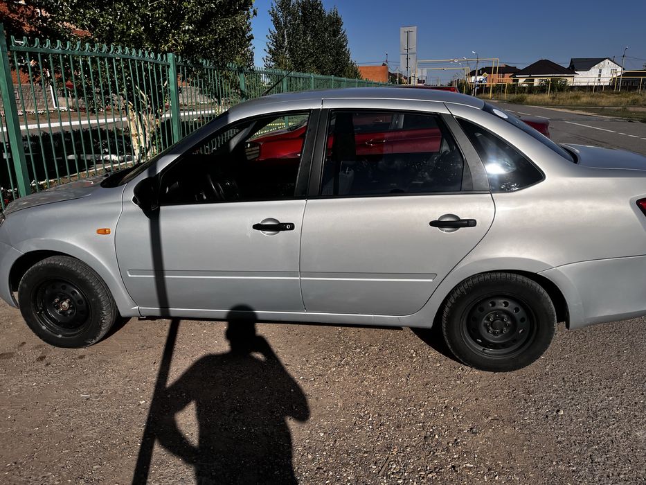 Продам lada granta