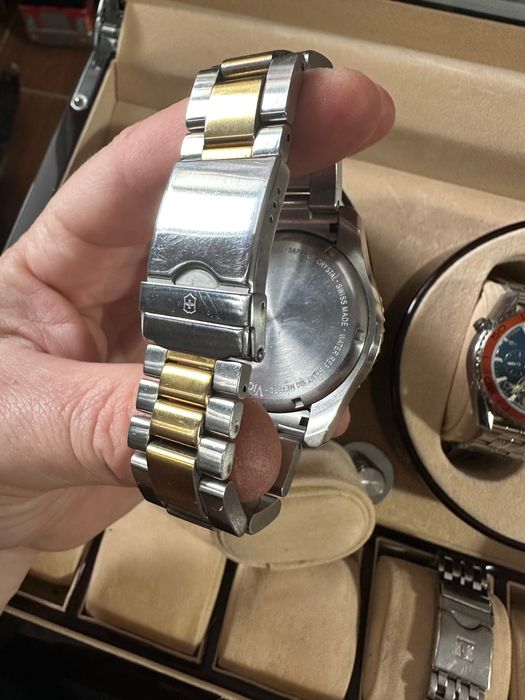 Ceasuri Omega, Time Force și Cesare Paciotti