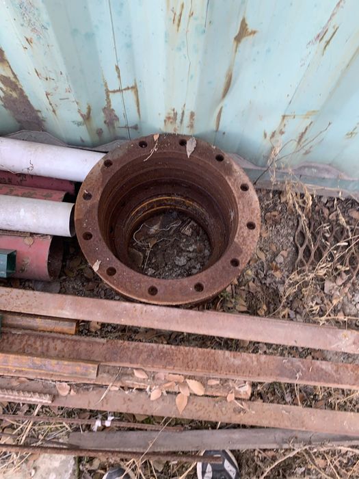 Продаются фланцы для задвижок