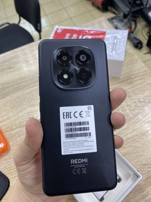 Xiaomi Redmi Note 15 Pro 256Gb (Ос14Б)