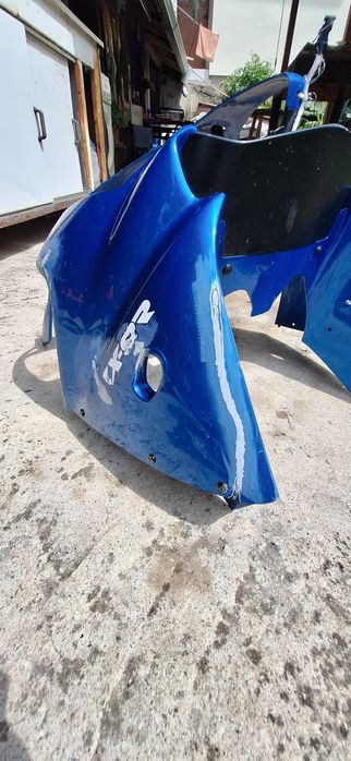 Лепене и възстановяване на авто-мото брони