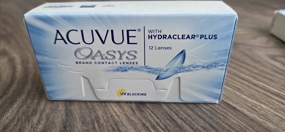 Acuvue Oasys (12 lentile) pt miopie -3.00