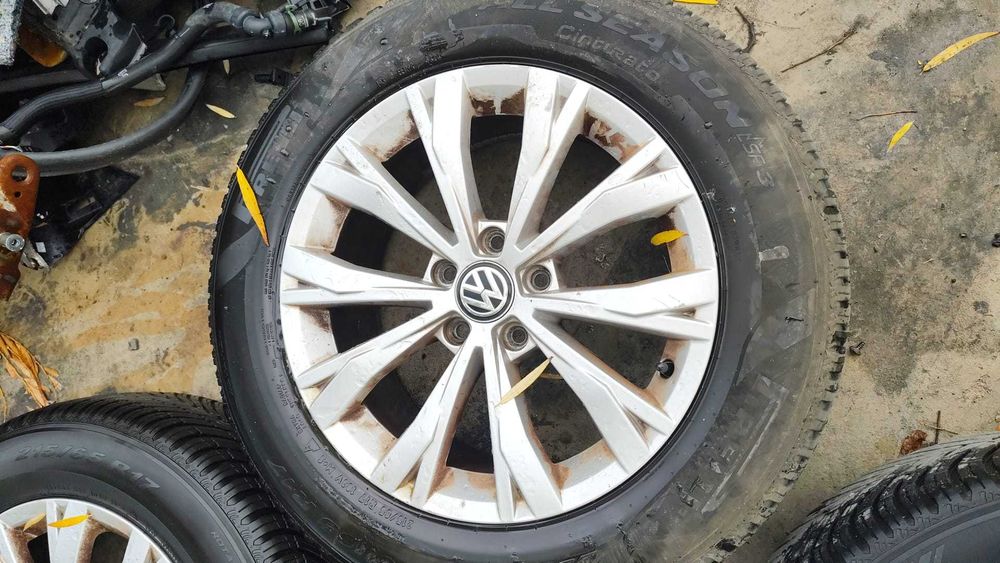 Set Roti All Season Originale VW Tiguan R17 Model Montana 5x112, Anvelope DOT 2024  7J x 17 ET 40